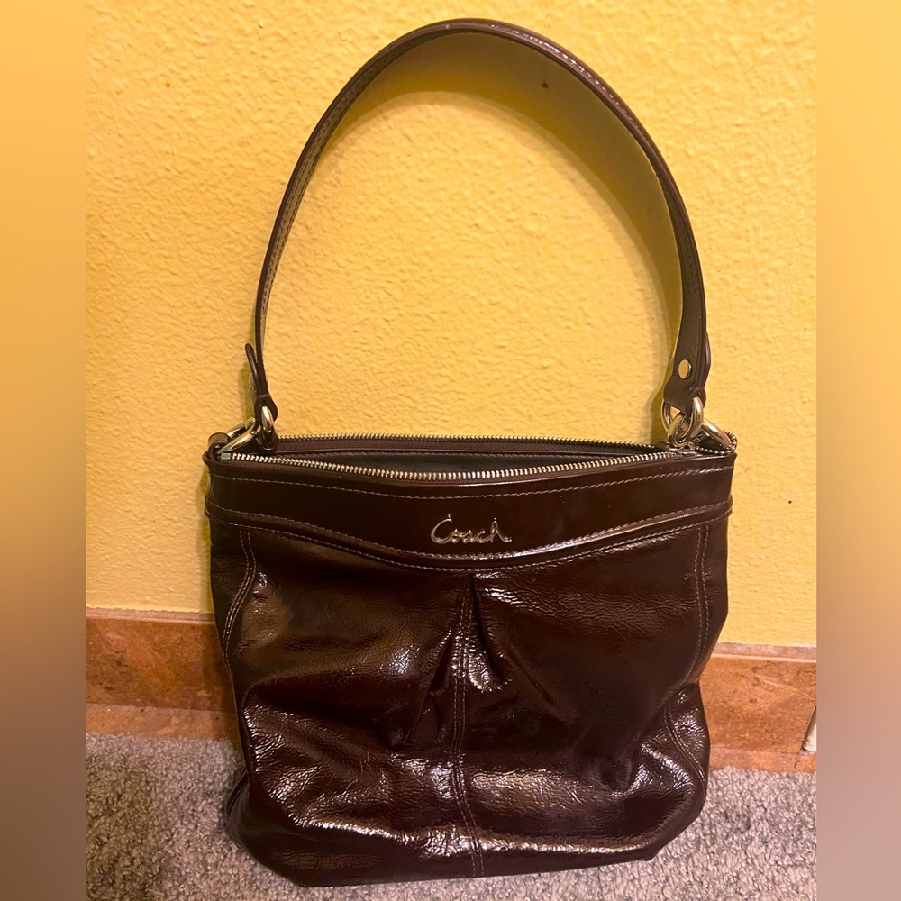 New Coach Shoulder Bag